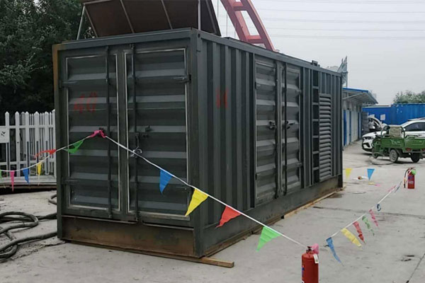 解放发电机租赁空气滤清器多久更换一次?