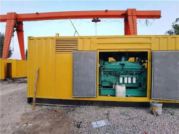 解放冬季低温环境下,500KW发电机组应该选择什么类型的启动电瓶?
